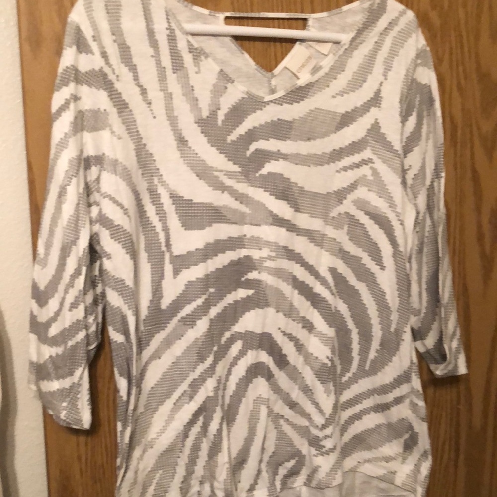 Preowned Women’s Chico’s top size 3